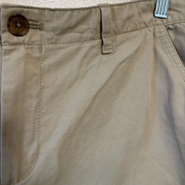 Gap Womens Shorts Chino Khaki‎ 100% Cotton Pockets Short Tan Size 8R - Image 4