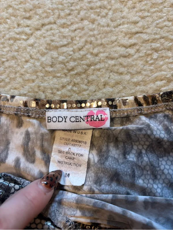 Y2K Body Central Strapless Leopard Print Sparkly Top - Image 3