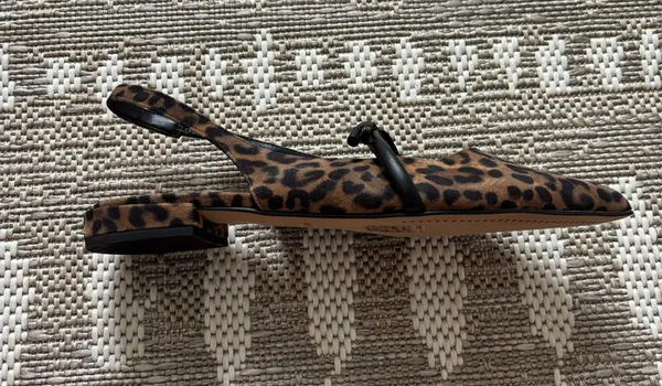 DV by Dolce Vita Flats - Image 3