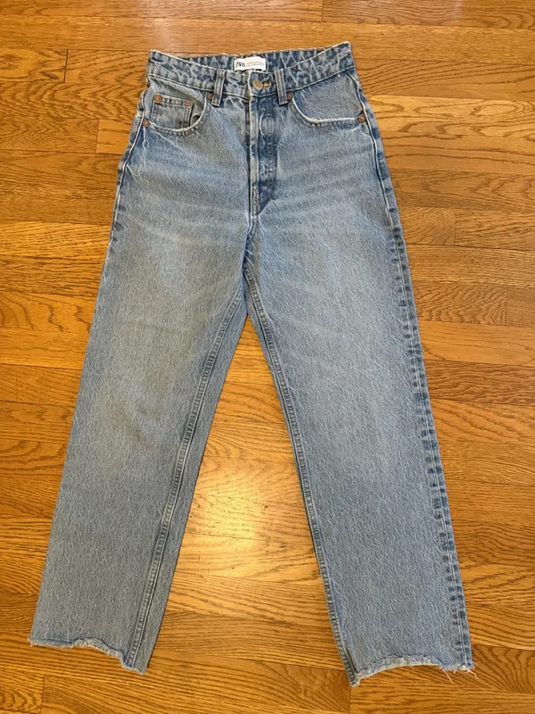 Zara Light Blue High-rise Jeans size 2 - Image 7