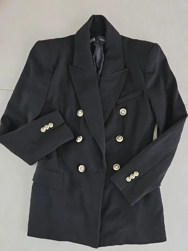 NWOT! Rare Zara Black Double-Breasted Blazer with Gold Buttons Size XS - Image 4