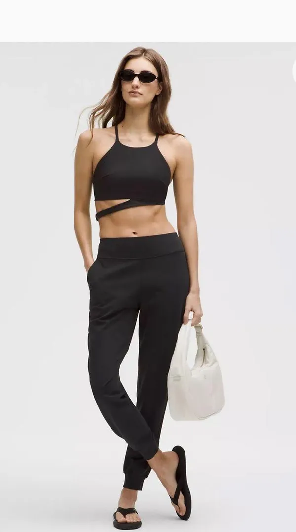 Lululemon Align Joggers - Image 5