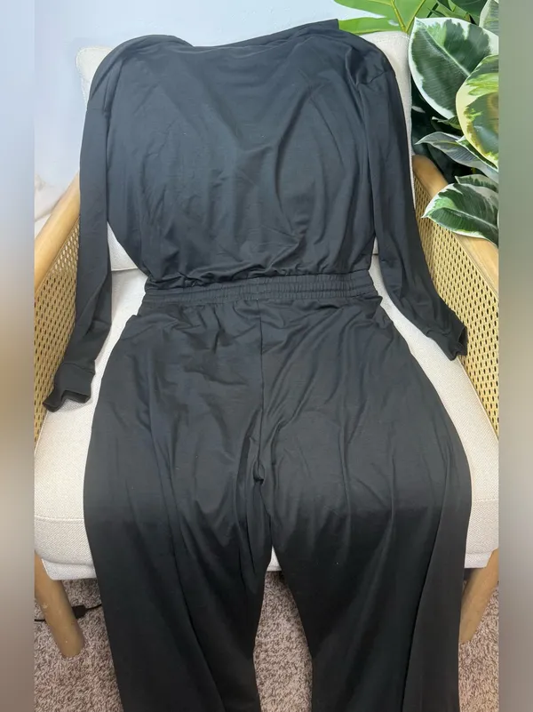 Vuori Lux Intentions Wide Leg Jumpsuit Size small - Image 3