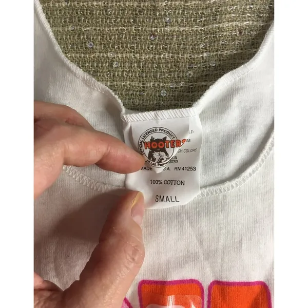 B25-5 New Hooters Girl Uniform Breast Cancer Pink Ribbon Tank South Tampa Small - Image 3
