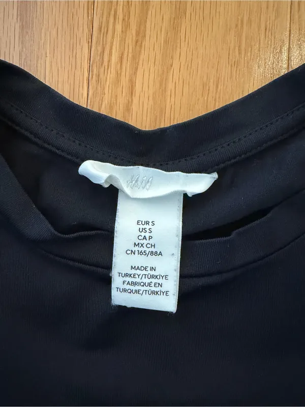 H&M Black Short Sleeve Crewneck Tee - Image 3