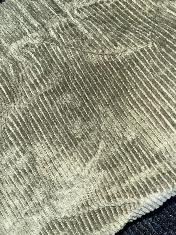 Buckle Courduroy Shorts - Image 4