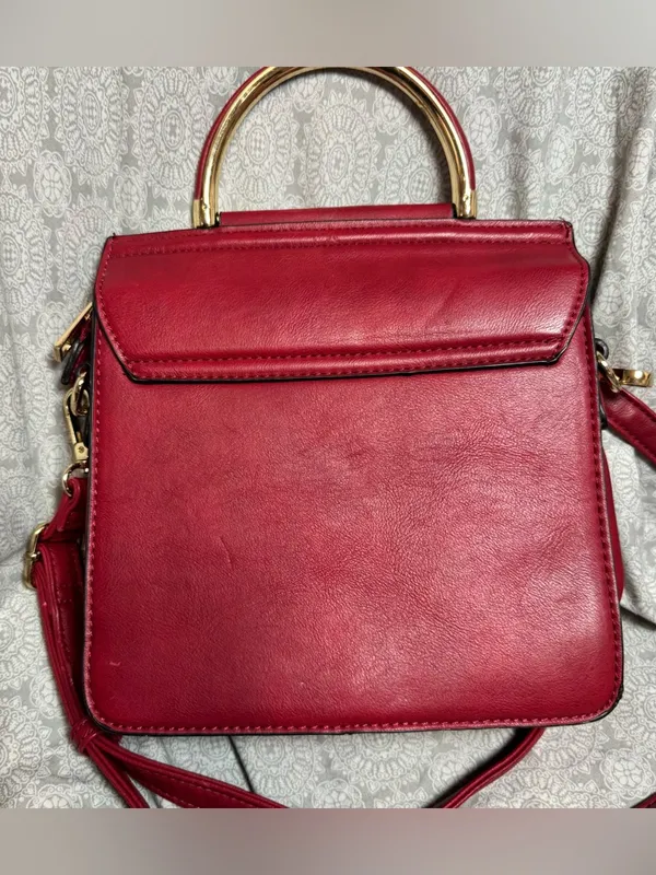 Red Leather Tassel Top-Handle Crossbody Bag - Image 3
