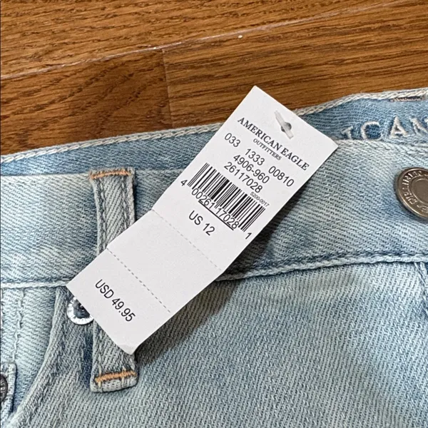 American Eagle | NWT “Vintage Hi-Rise Festival” Light Blue Jean Shorts Size 12 - Image 3