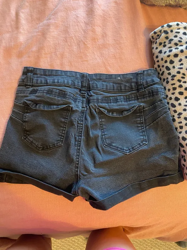 Vanilla Star Shorts - Image 2
