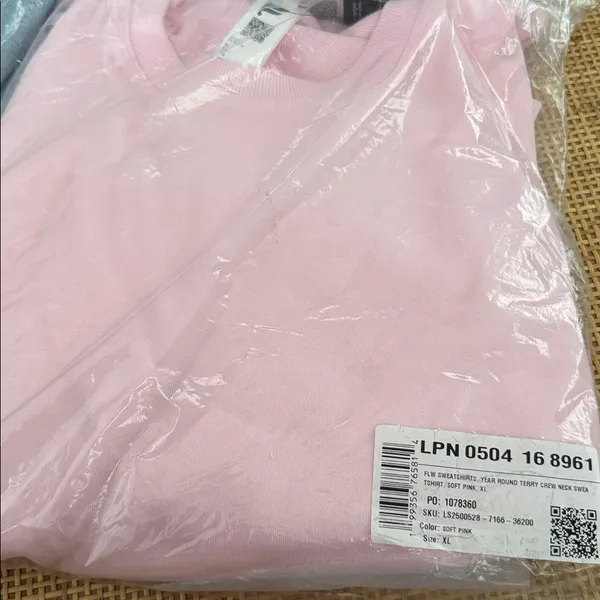 Fabletics Year Round Terry Crewneck Sweatshirt in Soft Pink Size XL NWT - Image 4