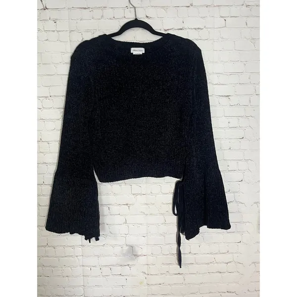 Lovers + Friends Parkwood Black Chenille Knit Tie Bell‎ Sleeve Cropped Sweater M - Image 5