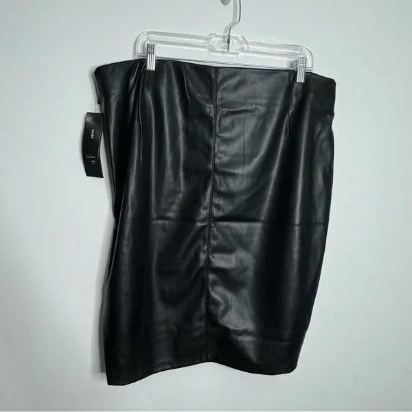 Liverpool NWT‎ Stitch Fix Faux Leather Skirt Pencil Side Slit Black 18W Workwear - Image 6