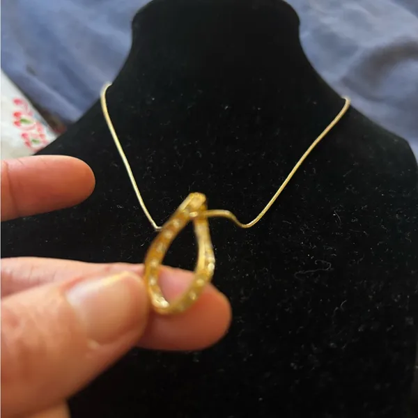 Roman Gold Teardrop Pendant Necklace and Hoop Earring Set - Gold - Image 6