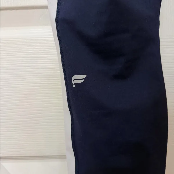 FABLETICS On-The-Go PowerHold High-Waisted pocket Legging navy white large‎ - Image 6