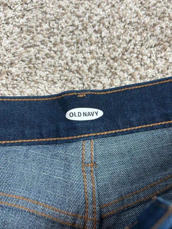 Old navy jean shorts  - Image 5