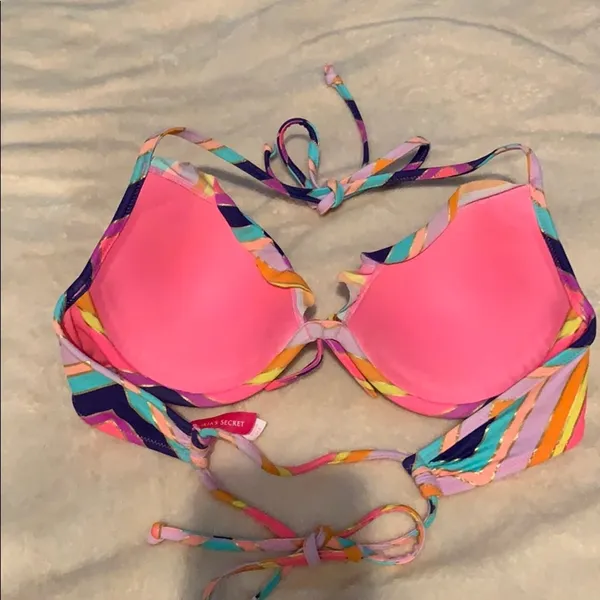 Victoria’s Secret halter swimsuit top - Image 3
