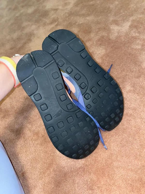 Shoes - Image 5