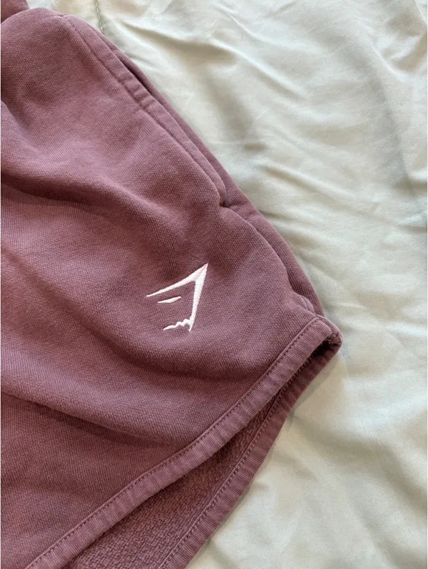 Gymshark sweat shorts - Image 4