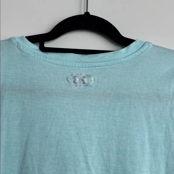 Under Armour Women's Short Sleeve Tee in Aqua with White Logo Size L - Image 7
