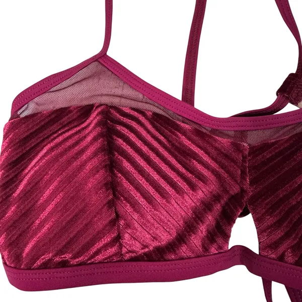 Cupshe Small Keyhole Bikini Swim Top Hi-Cut Bottoms Velvet Adjustable Straps - Image 3