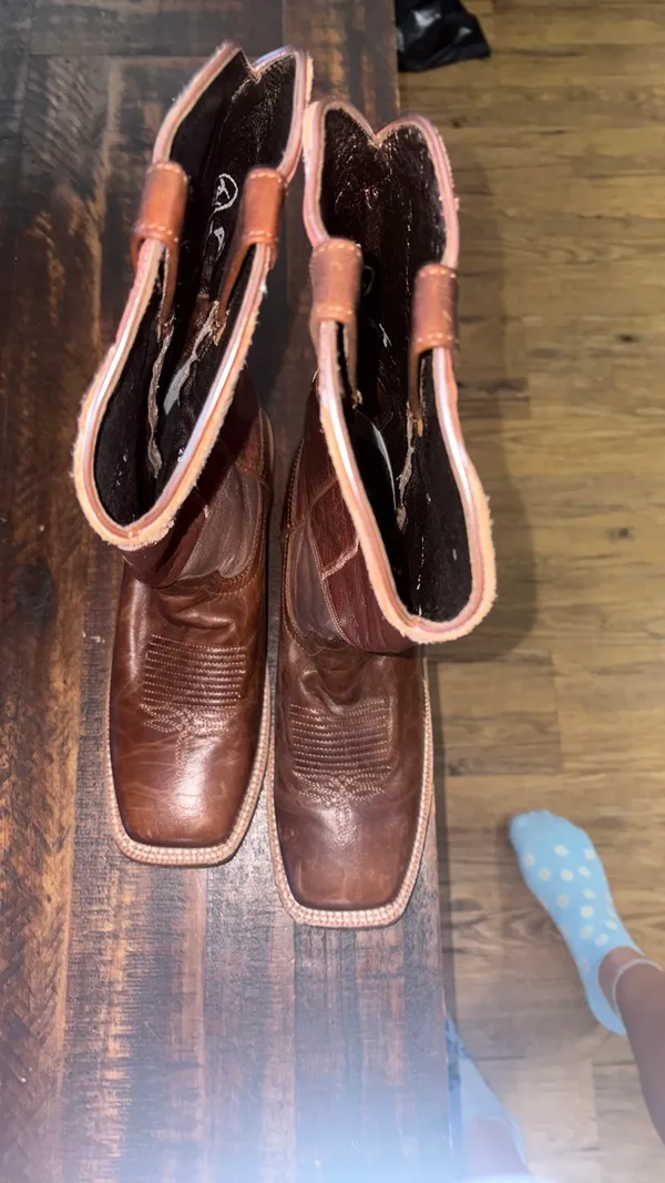 Women’s Ariat Boots - Image 7