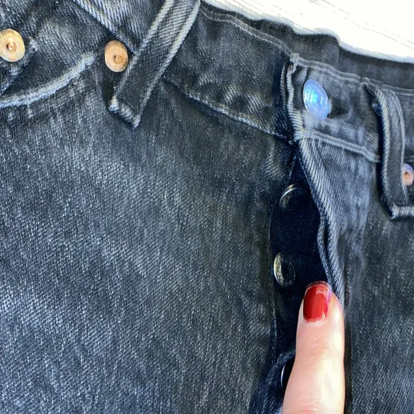 Levi’s 501 Button Fly Cut Off Jean Shorts Women’s Size Waist 25 Black - Image 12