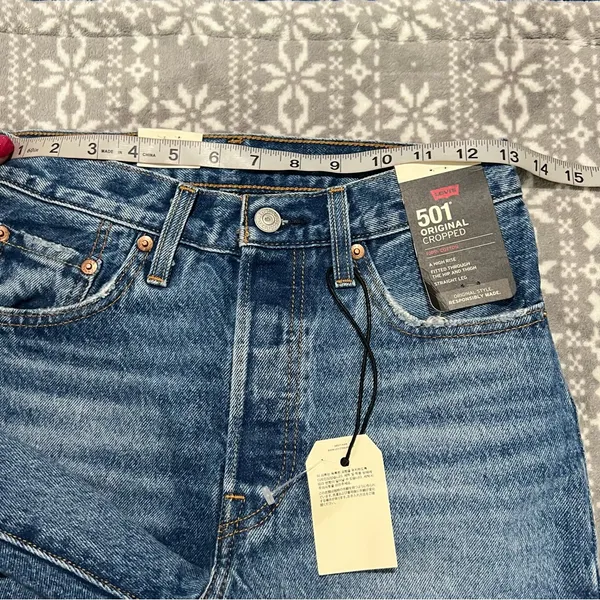 Levi's Women's 501‎ Original Premium Cropped Jeans Athens Ranks 24 x 26 Normcore - Image 13