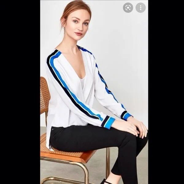 BCBGMAXAZRIA Seraphine Wrap Top White Blue Striped Sleeve Blouse Size XS - Image 10