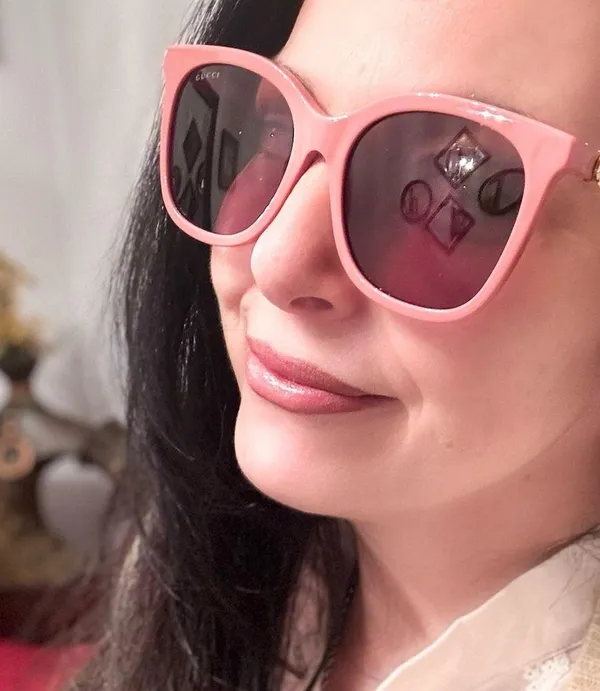 Authentic GUCCI 54 cat eye square Acetate logo sunglasses - Image 3