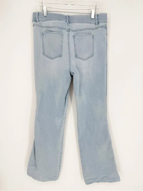 Spanx Pull On Light Wash High-Rise Flare Jeans Women's XL Light Blue Boho - Image 3