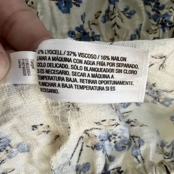 A New Day Blue Porcelain‎ Floral Off The Shoulder Blouse Short Sleeve Medium - Image 5