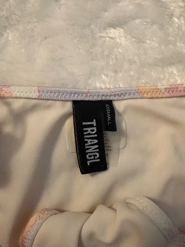 Triangl Bikini Set - Image 3