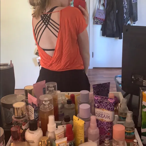 Charlotte Russe Coral colored shirt with open back - Image 5