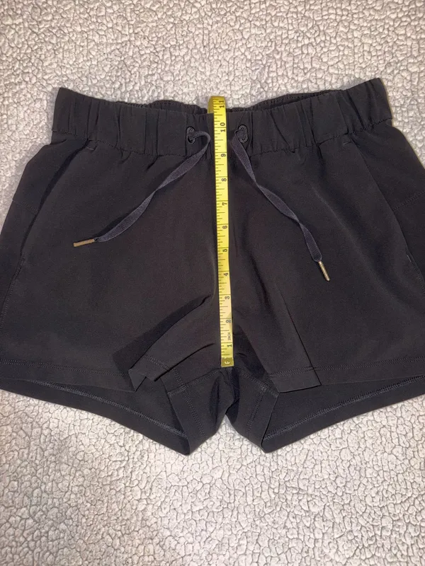 Lululemon On The Fly Shorts 2.5" - Image 12