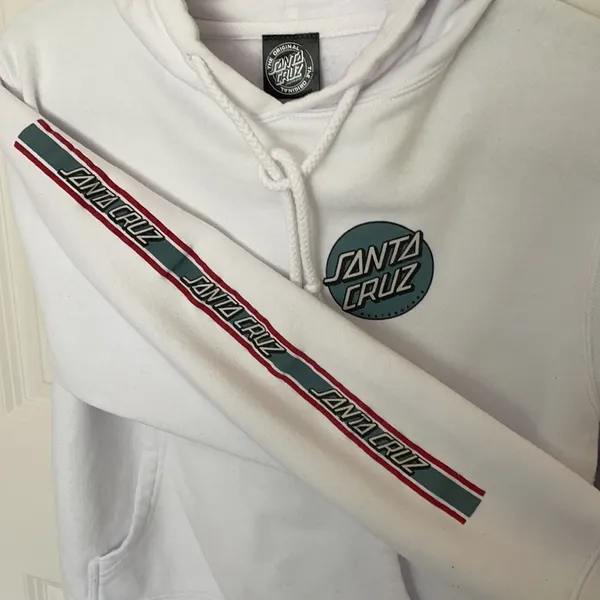 Santa Cruz Skateboarding Sweatshirt Hoodie Small - Image 3