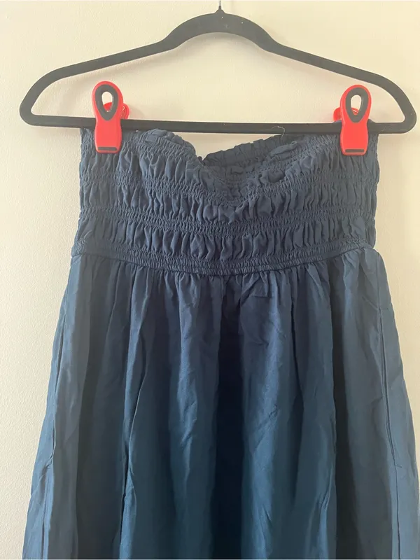 Old Navy Blue Strapless Smocked Maxi Dress Medium Coastal Euro Summer Resort - Image 7