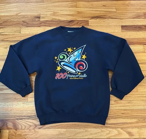 Vintage Walt Disney World "100 Years of Magic Embroidered Sweatshirt Sz M - Image 3