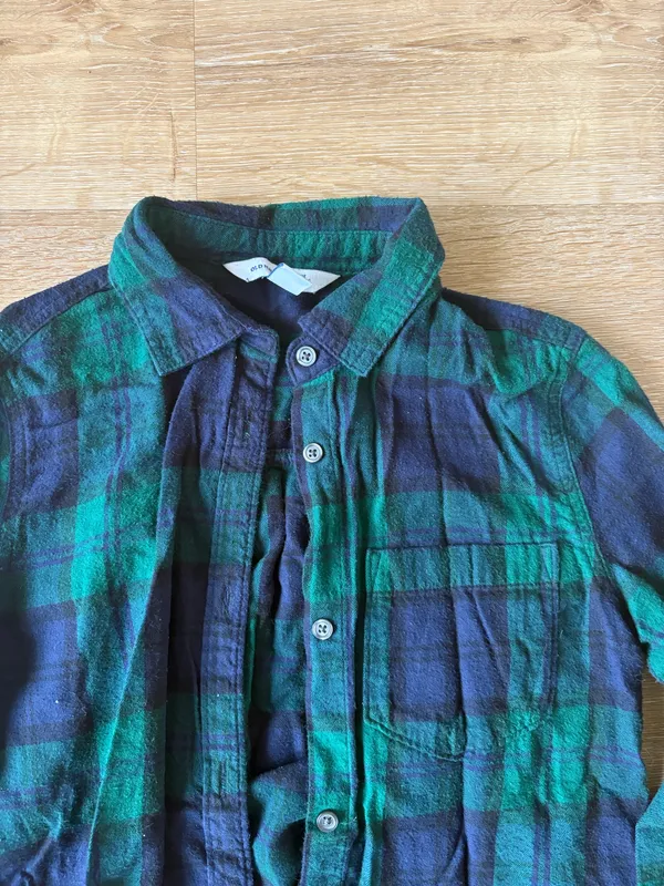 Old Navy Green and Blue Plaid Button Down Flannel - Image 3