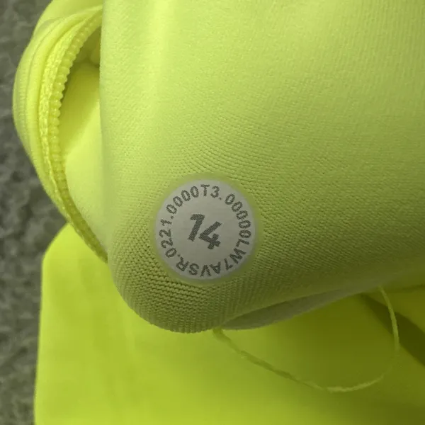 Lululemon Speed Up Shorts Low Rise 2.5" Highlight Yellow Athletic Women's 14 - Image 6