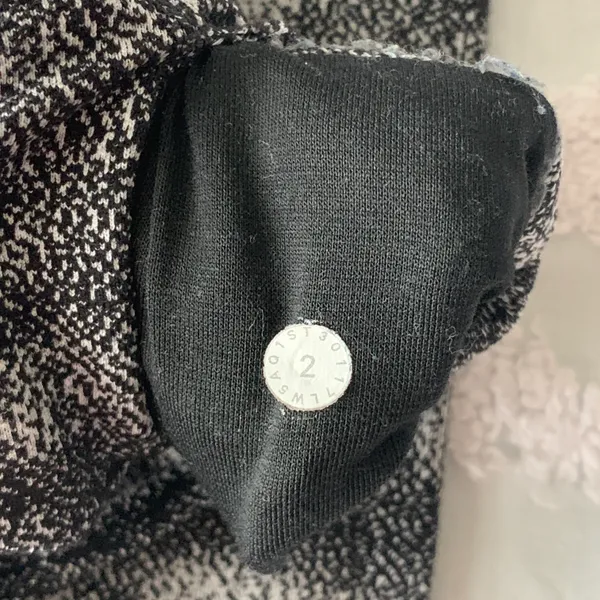 Lululemon Women’s 2 Wunder Under High-Rise Tight 28" Misted Jacquard Black White - Image 9