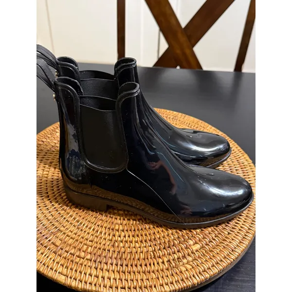 Marc Fisher Womens Black Glossy‎ Chelsea Rain Boots Size 10 Rubber Ankle Booties - Image 2