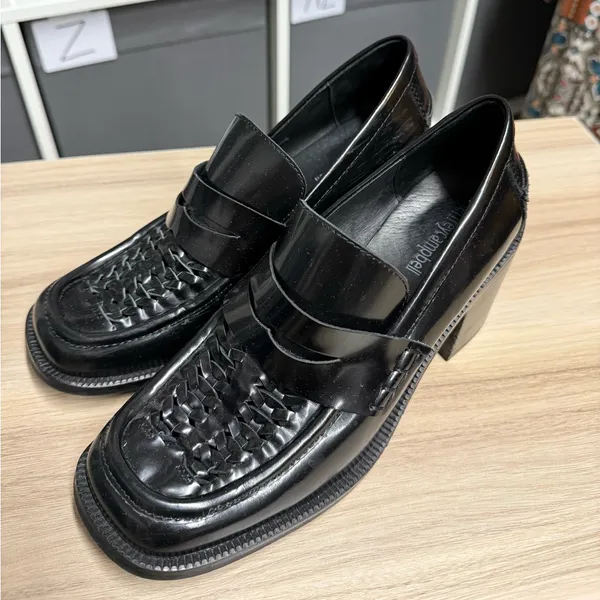 Jeffrey Campbell Lug Sole Woven Toe Heeled Black Loafers - Image 4