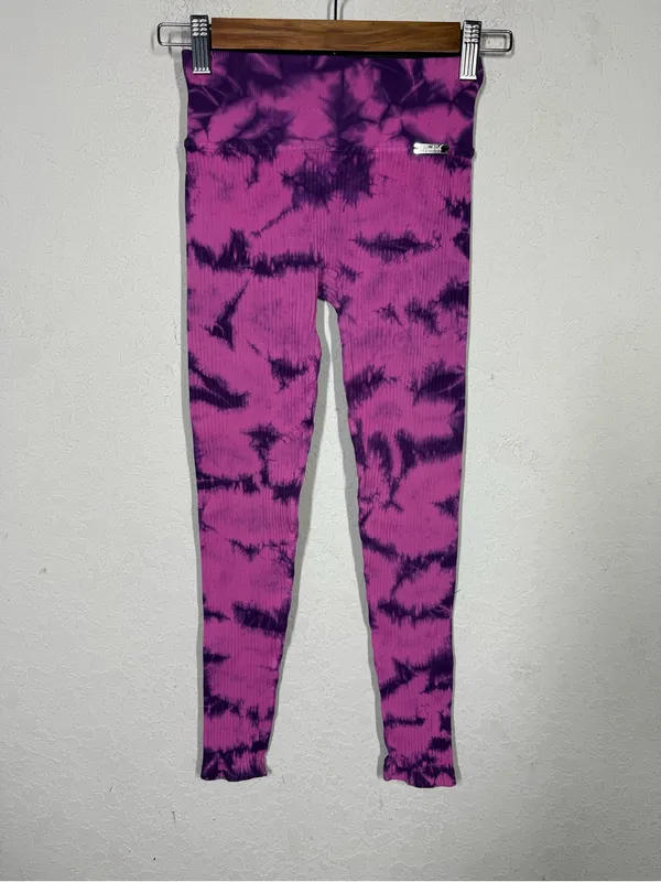 Bombshell Sportswear Tie Dye Seamless Leggings Size XS/S - Image 3