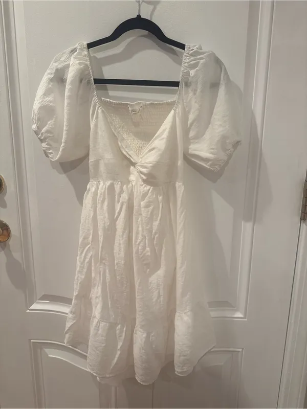 Aritzia White Puff Sleeve Mini Dress - Image 3