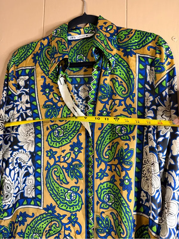 Zara Paisley Print Button-Down Satin Blouse - Image 4