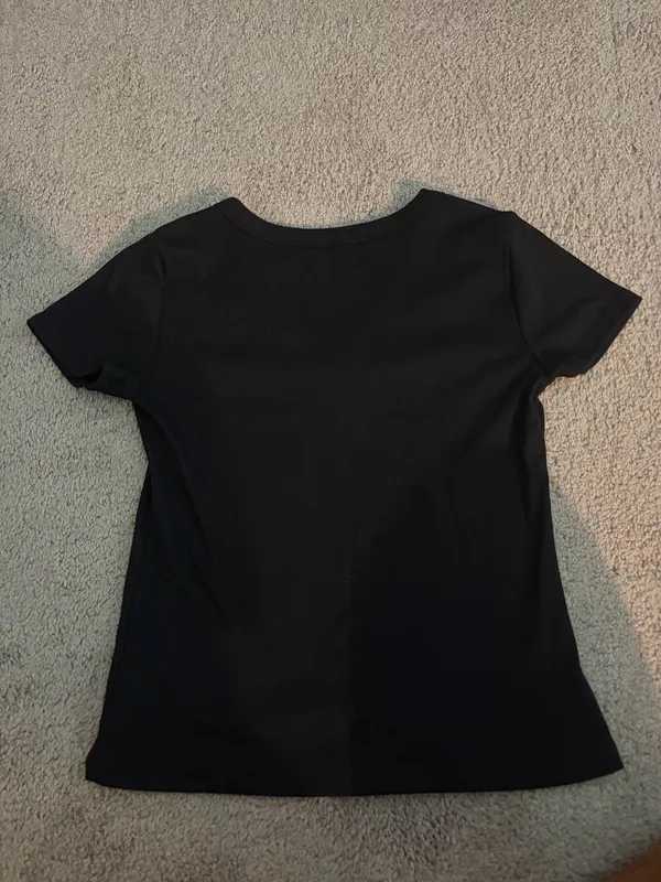 Black V-Neck Old Navy Top - Image 2