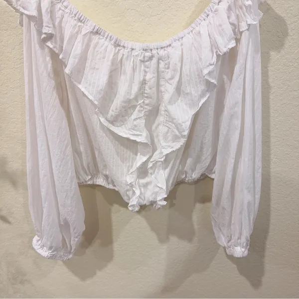 The Fifth Label Elegant White Ruffle Off-Shoulder Blouse Crop Top Size XL - Image 5