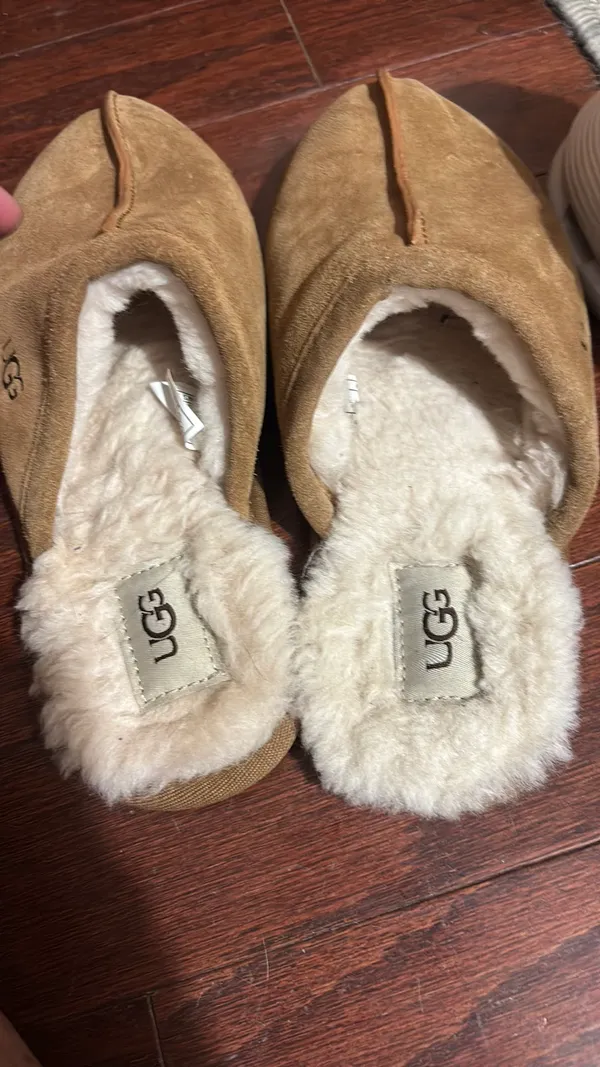 UGG Slippers 7 - Image 2