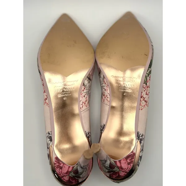 Ted Baker London Pink Floral Satin Pointed Toe Pumps Rose Gold Accents Size 41 - Image 8
