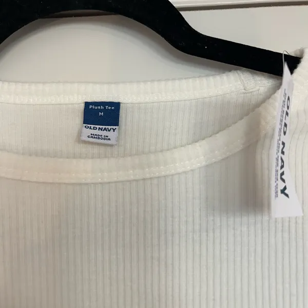 Old Navy Ribbed White Long Sleeve Tee - Image 3